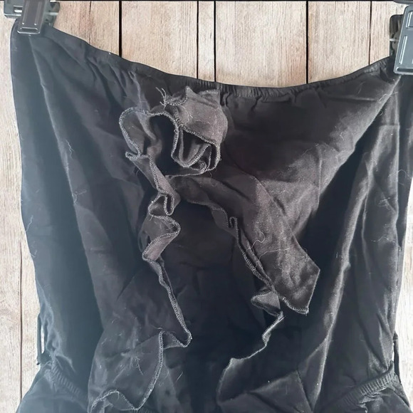 Hello Miss Black Jumpsuit with Pockets - Size Medium (C7) - Picture 2 of 8